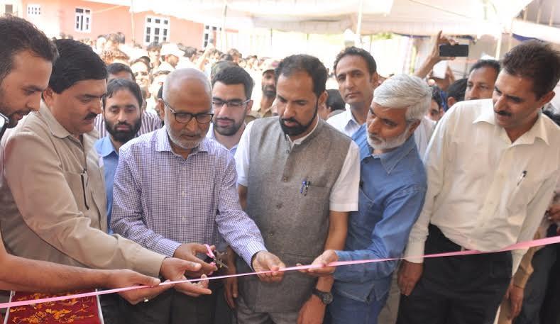 Akhtar inaugurates new GDC building at DH Pora